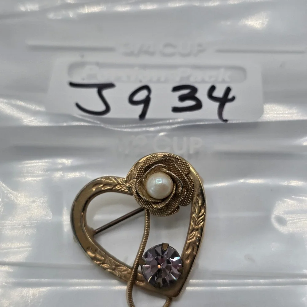 Vintage Gold Tone Heart Brooch Rose Faux Pearl Lavender Rhinestone Etched Pin